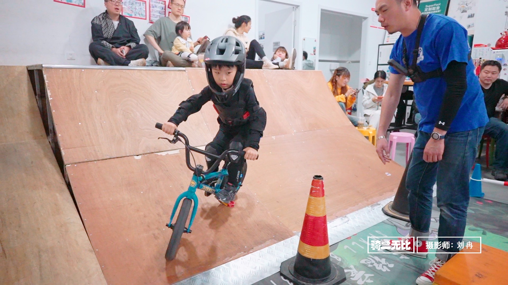 帧-001998